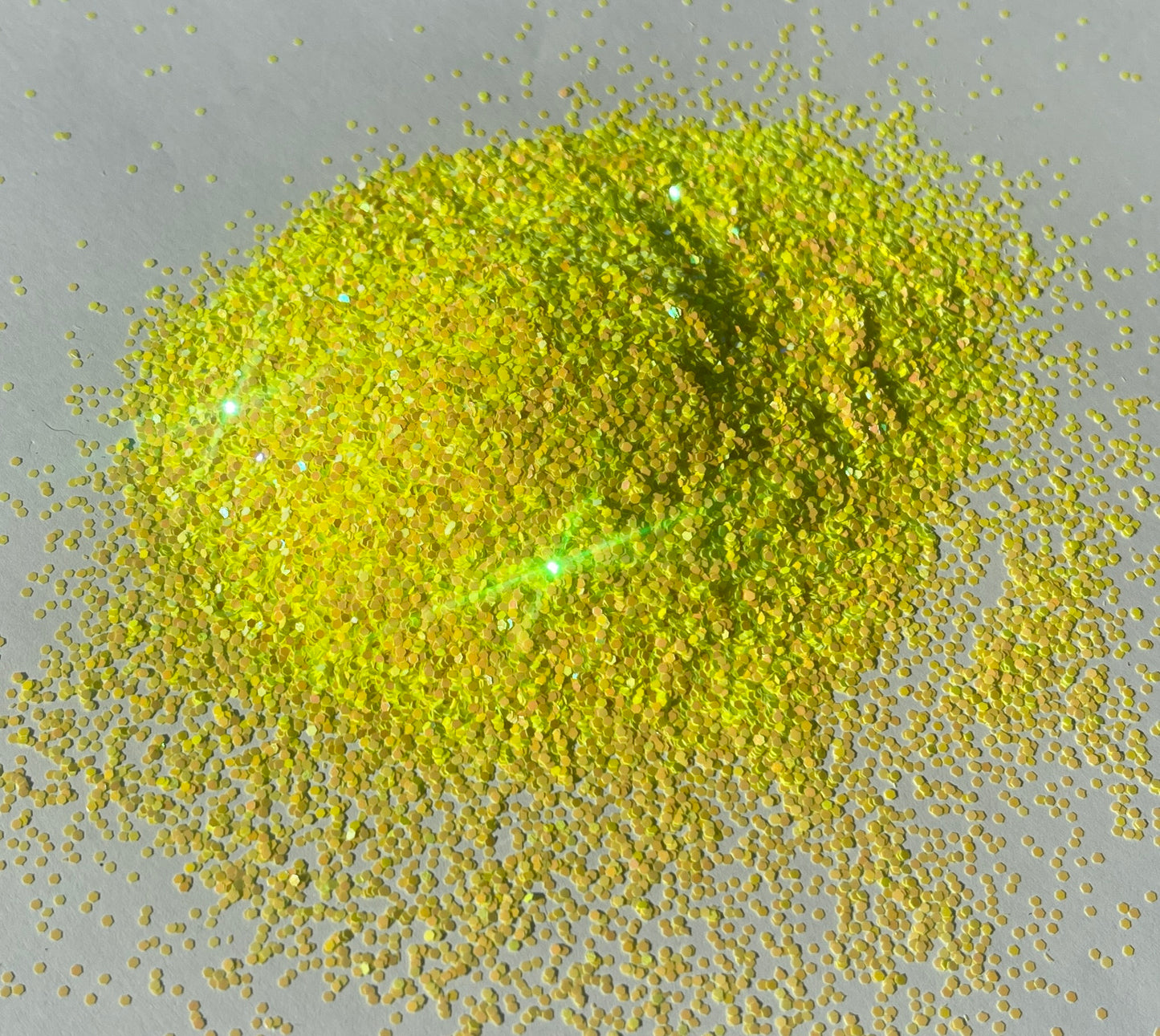 Canna Lily - Small Round Chunky Yellow/Orange Colour Shift Glitter