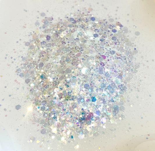 Baby's Breath - Chunky Mix White Opal Glitter