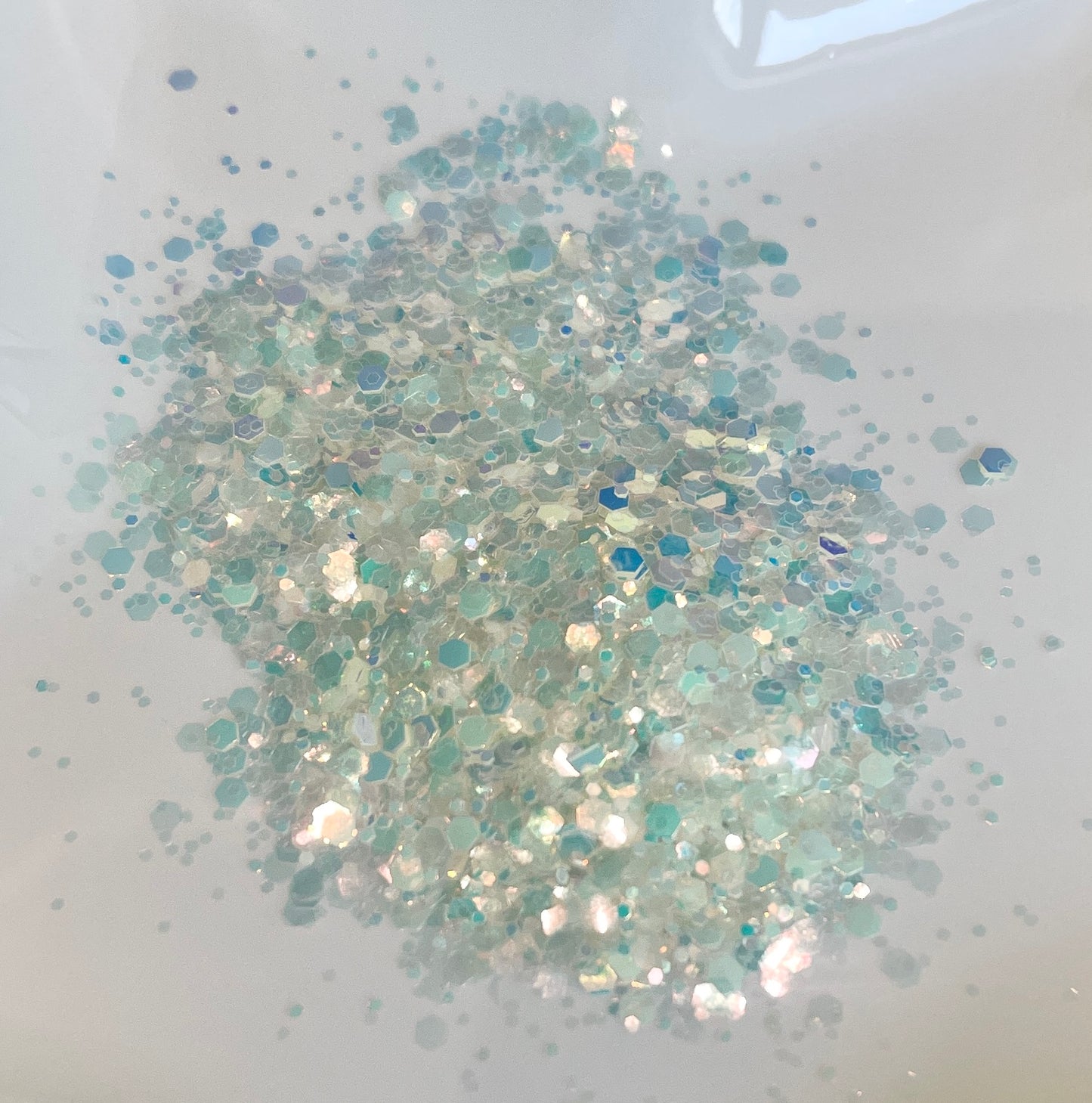Chunky Mix Glow In The Dark Glitter in Night Phlox