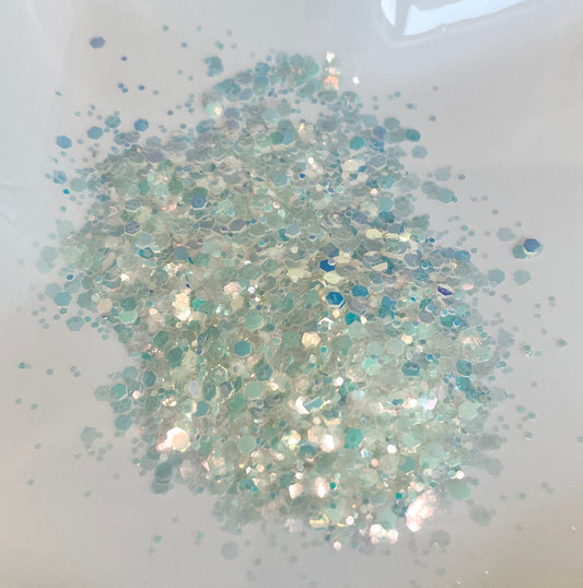 Chunky Mix Glow In The Dark Glitter in Night Phlox