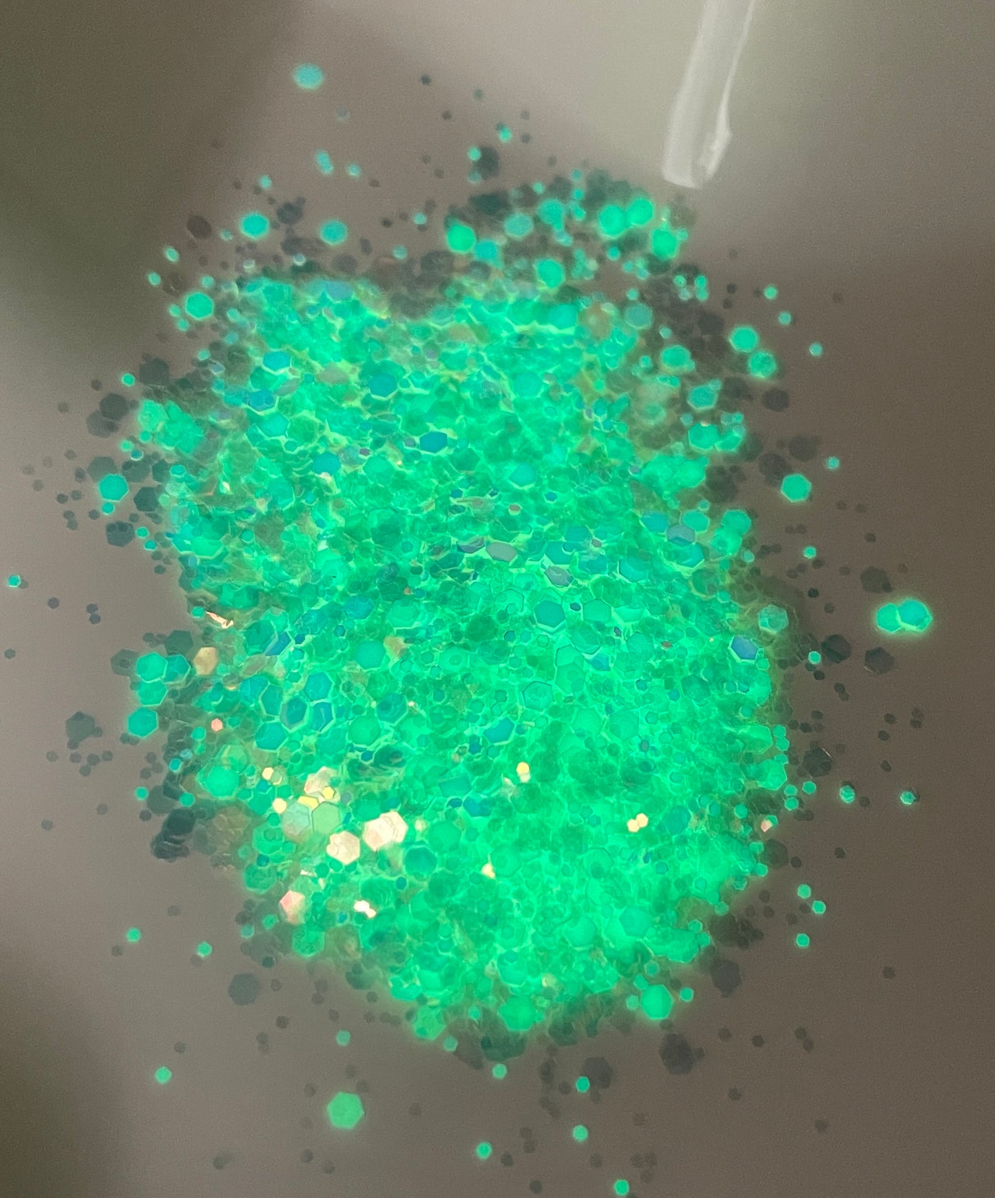 Chunky Mix Glow In The Dark Glitter in Night Phlox